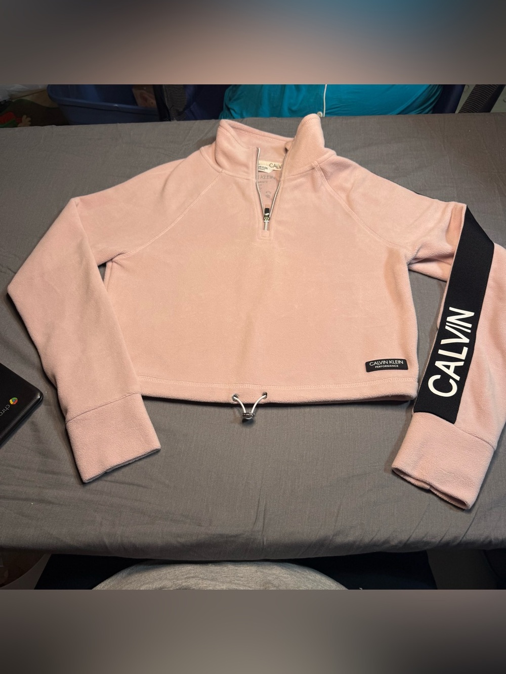 Calvin Klein Pale Pink Quarter-Zip Cropped Fleece Pullover